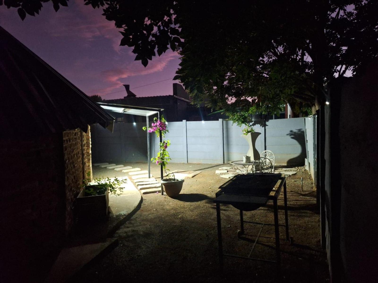 The Spare Room Cottage - Cosy And Private Bloemfontein Exterior foto